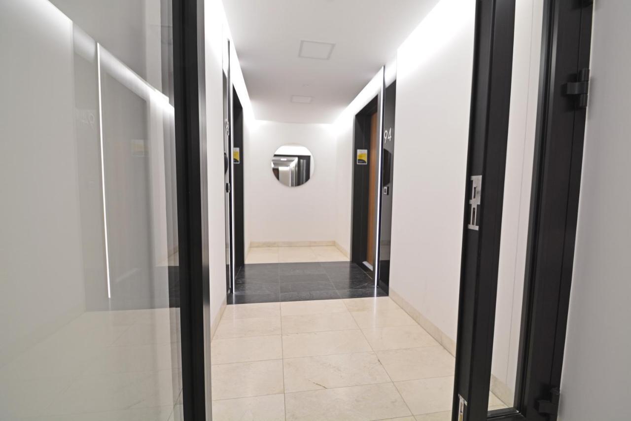 Sun Towers - Apartamenty Bryza - Apartamenty Z Parkingiem Świnoujście Exterior foto