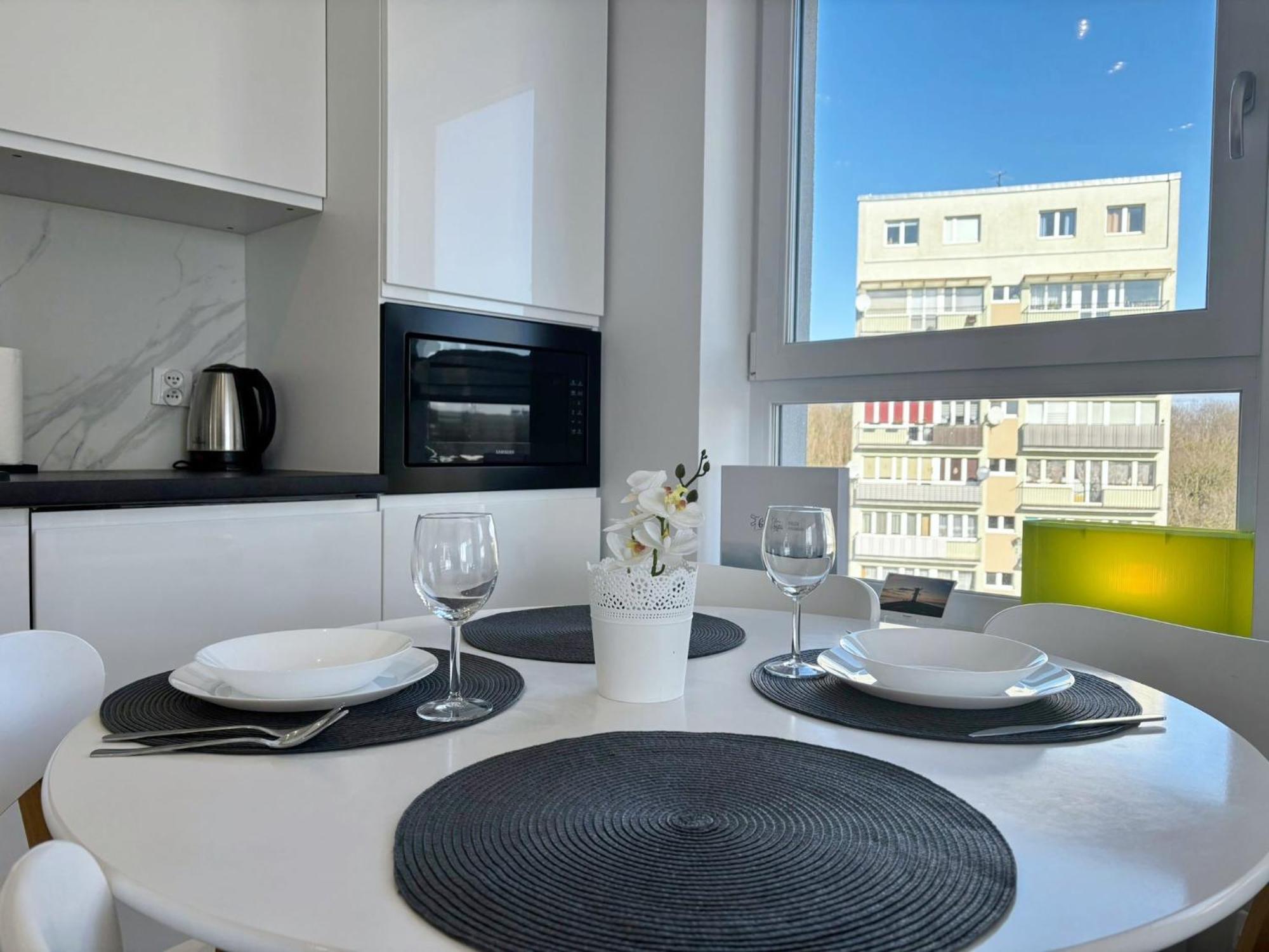 Sun Towers - Apartamenty Bryza - Apartamenty Z Parkingiem Świnoujście Exterior foto